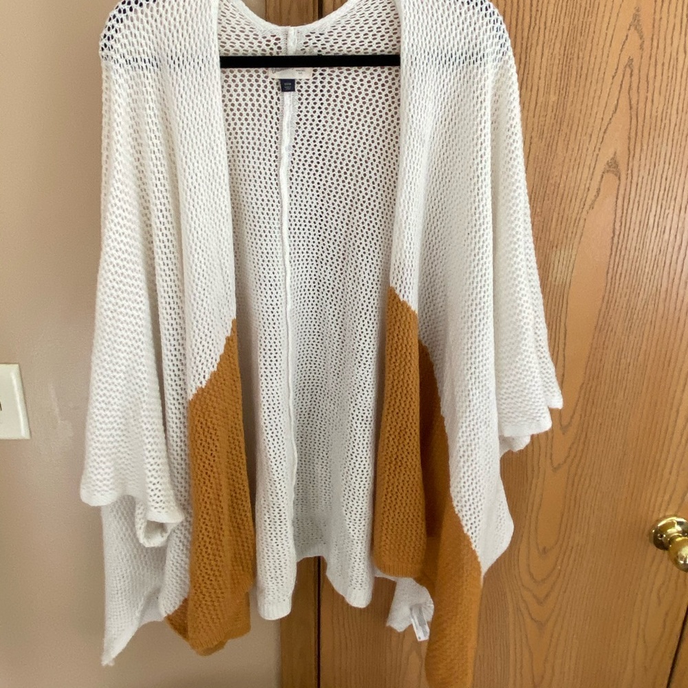 Cardigan shawl sweater